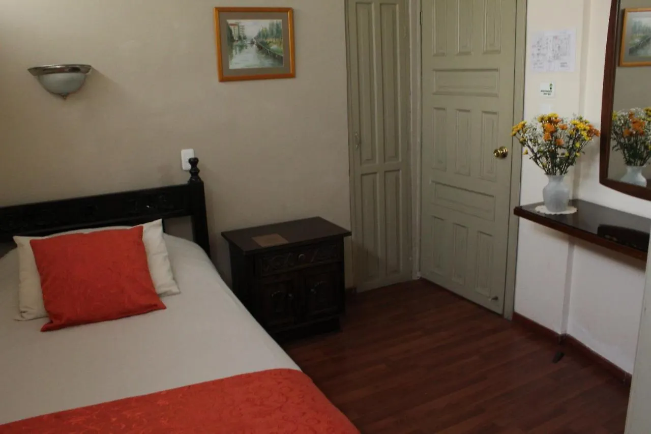 Hostal Posada Real Quito 0*,  Ecuador